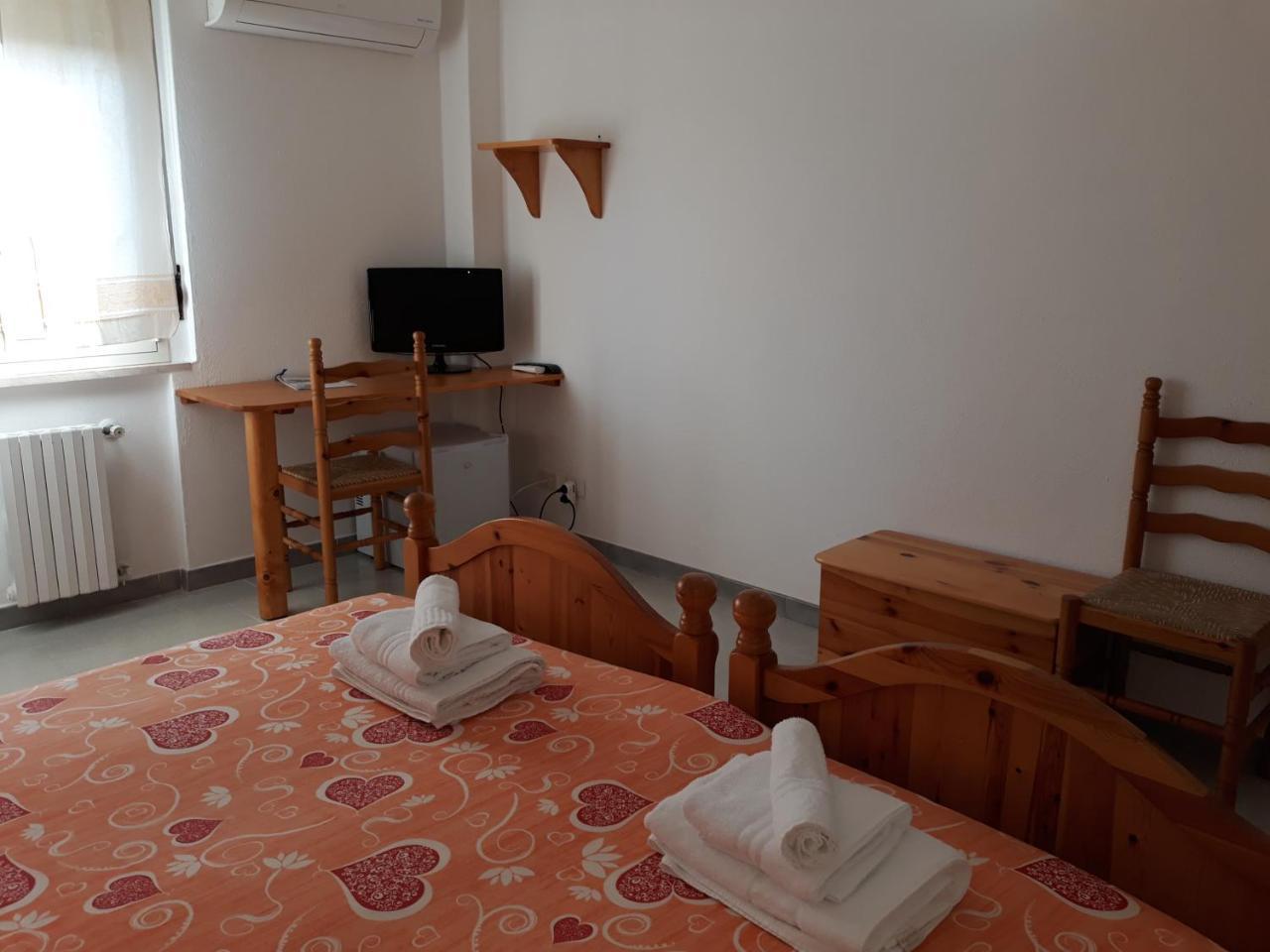 Hotel Dori D'Oro Орозеи Экстерьер фото